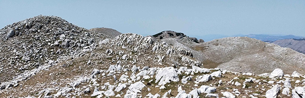Anello e creste del Monte Cervati - domenica 8 agosto 2021